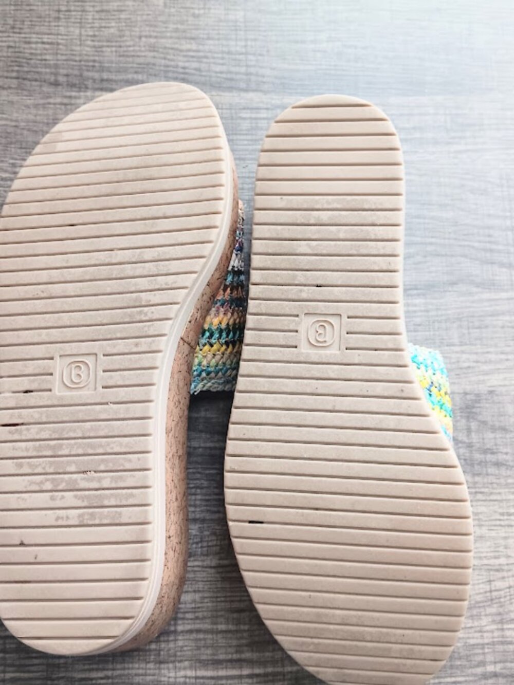 Bzees Multicolor Woven Cork Wedge Sandals - Picture 4 of 6